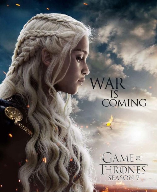 Emilia-Clarke-22033.jpg