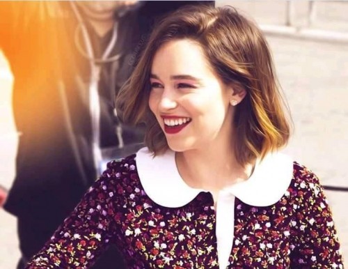 Emilia-Clarke-22058.jpg