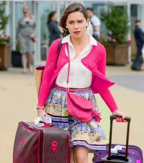 Emilia-Clarke-22061.jpg