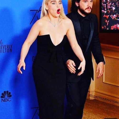 Emilia-Clarke-22119.jpg