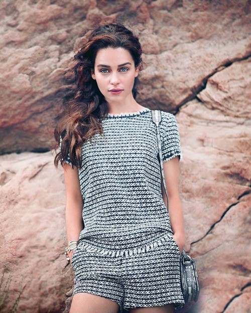 Emilia-Clarke-22144.jpg