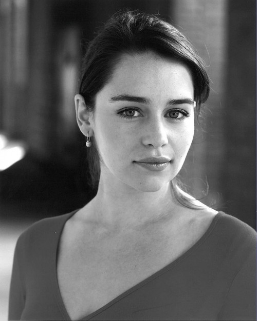 Emilia-Clarke-22157.jpg