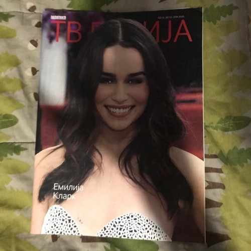Emilia-Clarke-22179.jpg