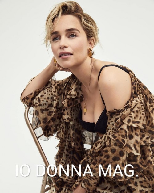 Emilia-Clarke-22189.jpg