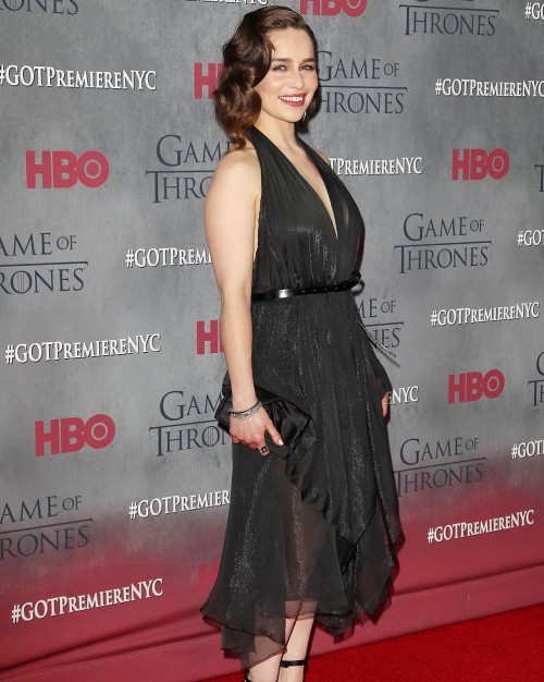 Emilia-Clarke-22214.jpg