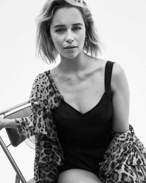 Emilia-Clarke-22231.jpg