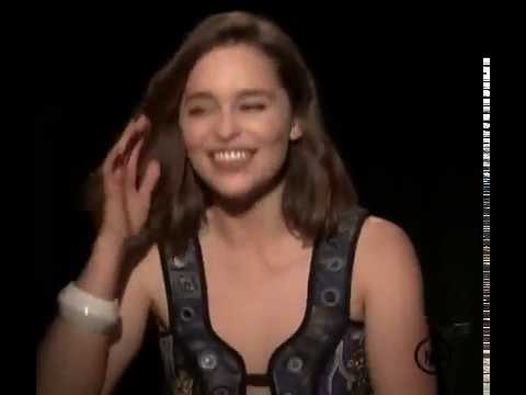 Emilia-Clarke-22984.jpg