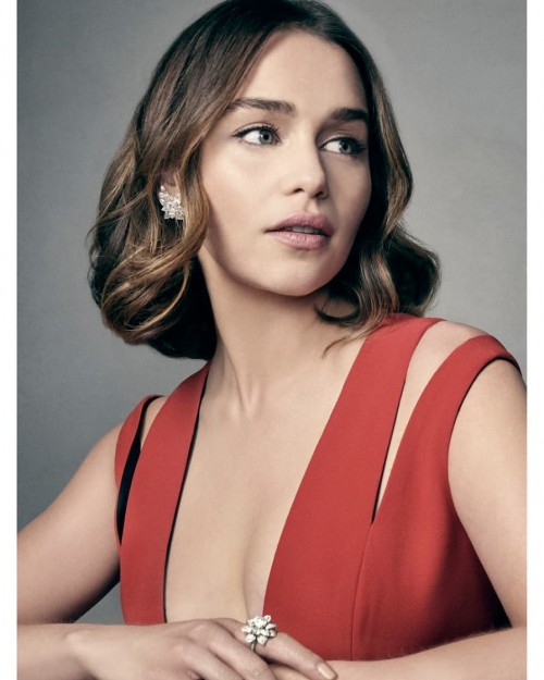 Emilia-Clarke-23004.jpg