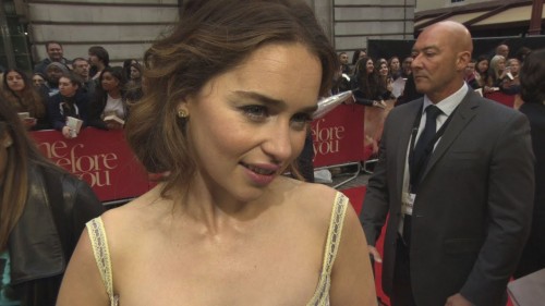 Emilia-Clarke-23060.jpg