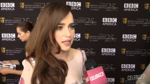 Emilia-Clarke-23080.jpg