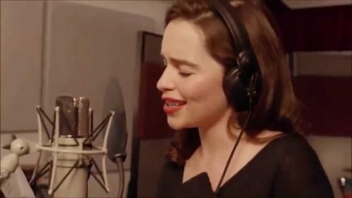 Emilia-Clarke-23098.jpg