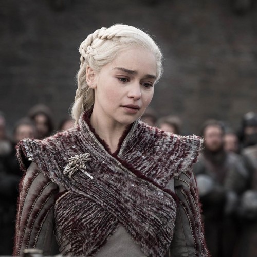 Emilia-Clarke-30039.jpg
