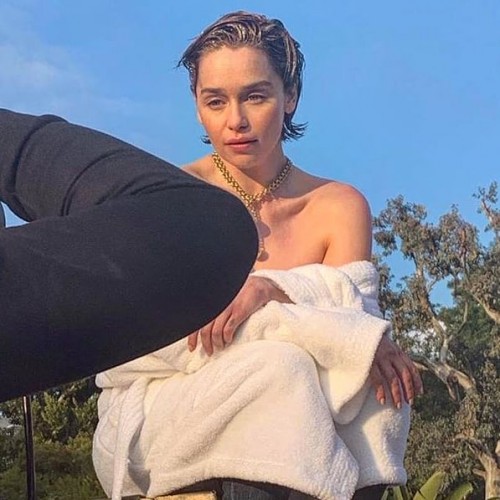 Emilia-Clarke-30144.jpg