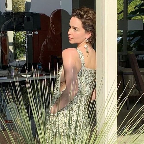 Emilia-Clarke-30145.jpg