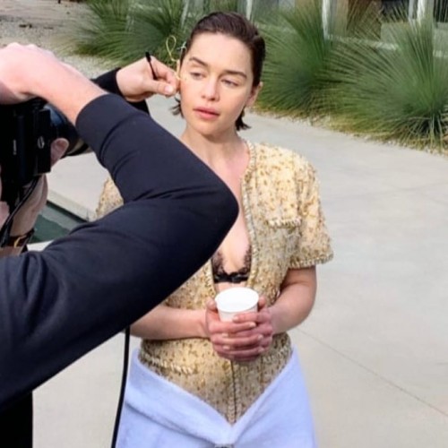 Emilia-Clarke-30146.jpg