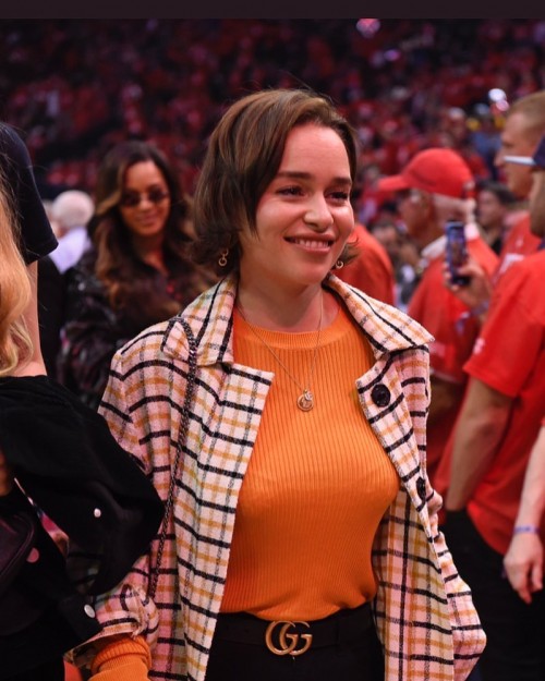Emilia-Clarke-30702.jpg