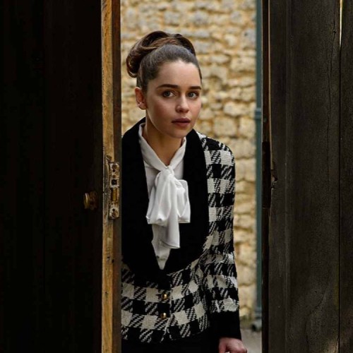 Emilia-Clarke-30707.jpg