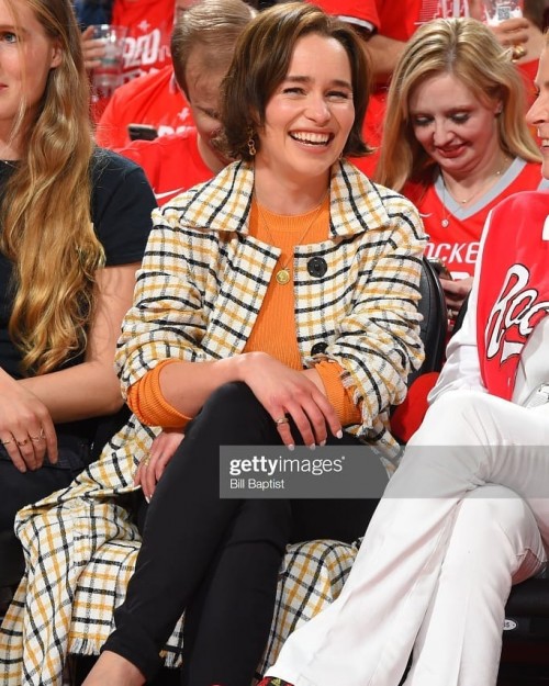 Emilia-Clarke-30719.jpg