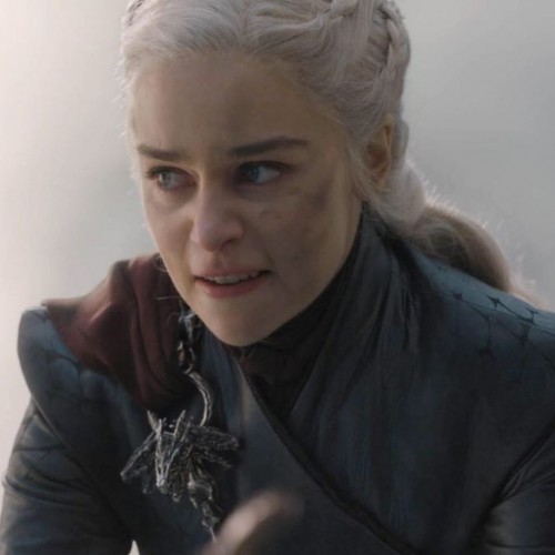 Emilia-Clarke-31029.jpg
