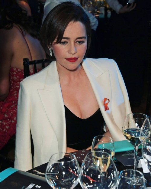 Emilia-Clarke-31377.jpg