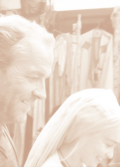 Emilia-Clarke-31398.png