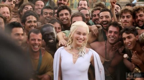 Emilia-Clarke-31420.jpg
