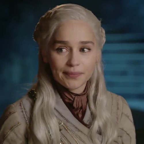 Emilia-Clarke-31447.jpg