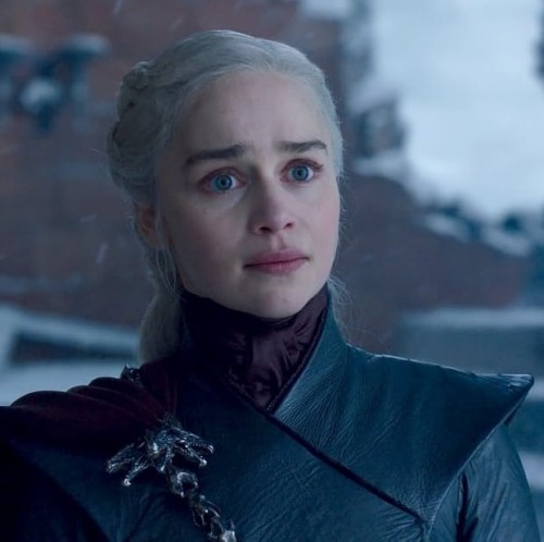 Emilia-Clarke-31482.jpg