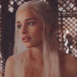 Emilia-Clarke-31493