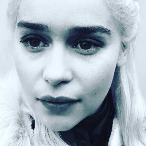 Emilia-Clarke-31773.jpg