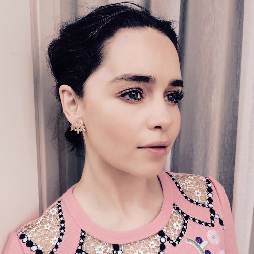 Emilia-Clarke-32091.jpg