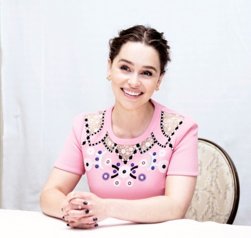 Emilia-Clarke-32092.jpg
