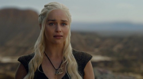Emilia-Clarke-32169.jpg