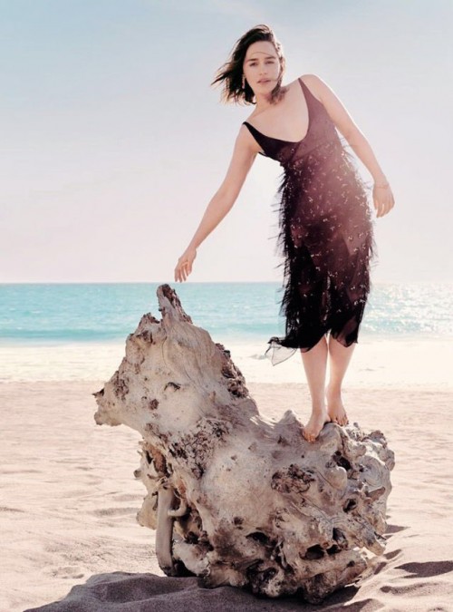 Emilia-Clarke-32188.jpg