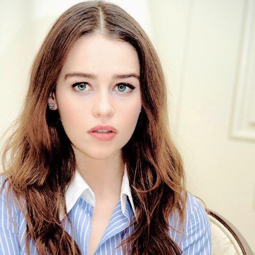 Emilia-Clarke-32214.jpg