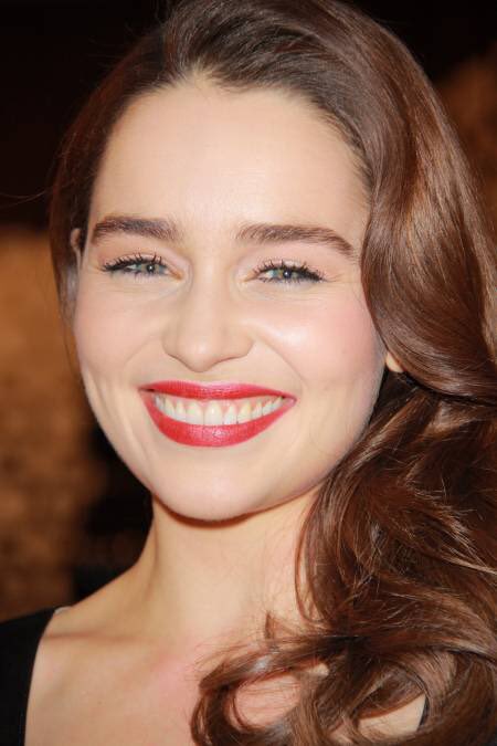 Emilia-Clarke-32246.jpg