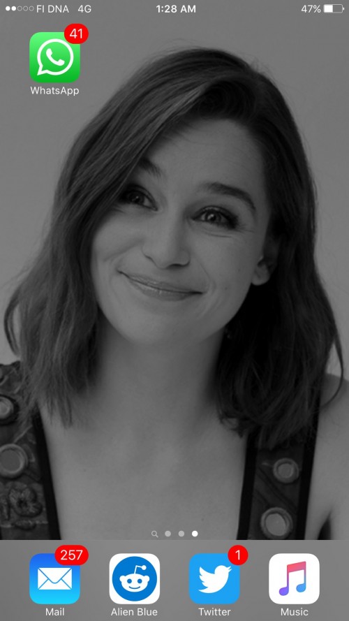 Emilia-Clarke-32276.jpg