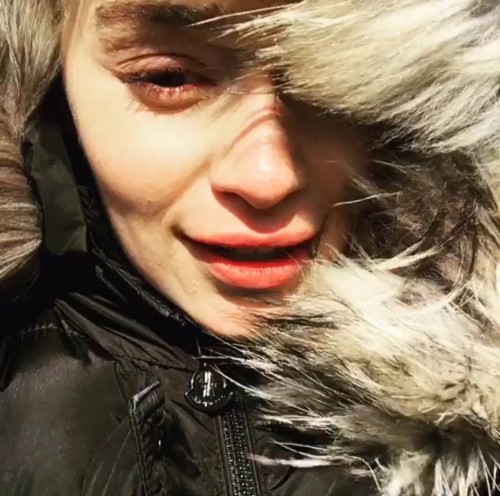 Emilia-Clarke-32350.jpg