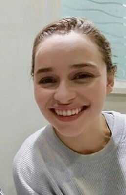 Emilia-Clarke-32358.jpg