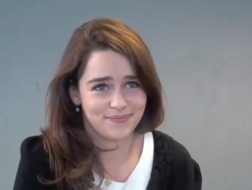 Emilia-Clarke-32438.jpg