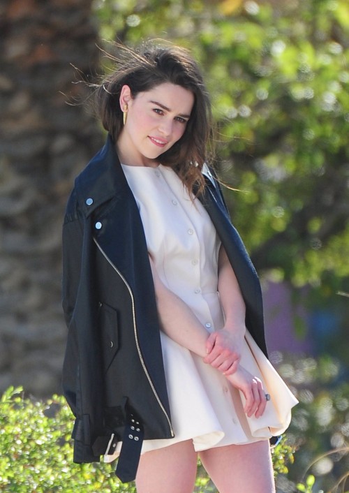Emilia-Clarke-32442.jpg