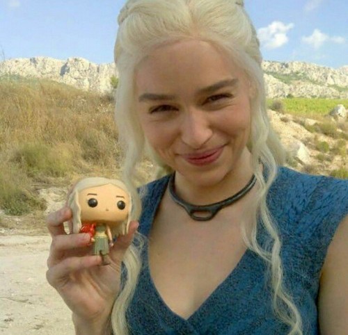 Emilia-Clarke-32474.jpg