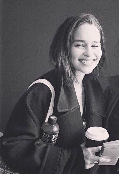Emilia-Clarke-32508.jpg