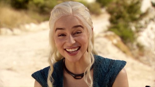Emilia-Clarke-32515.jpg