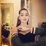 Emilia-Clarke-32542