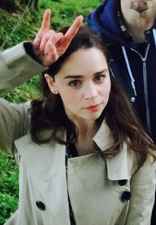 Emilia-Clarke-32561.jpg