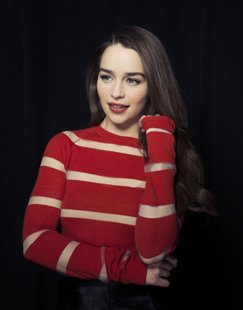 Emilia-Clarke-32593.jpg