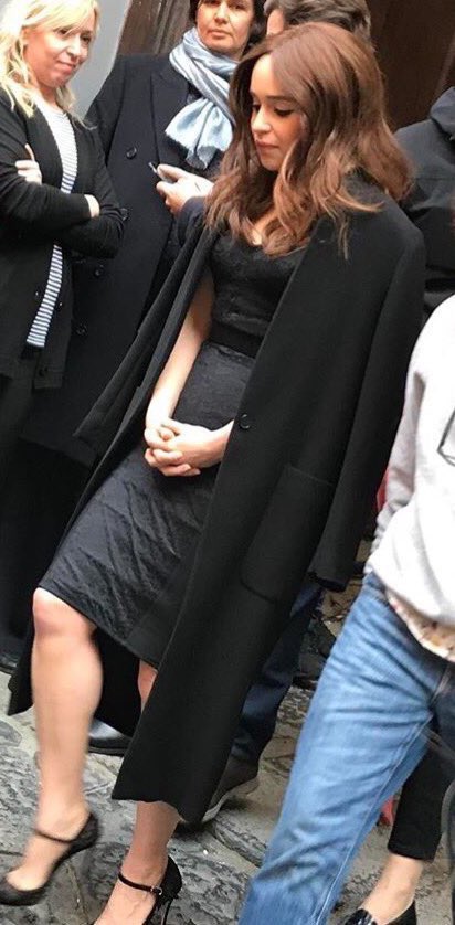 Emilia-Clarke-32603.jpg