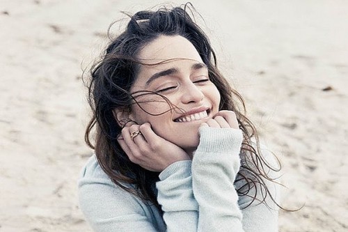 Emilia-Clarke-32640.jpg