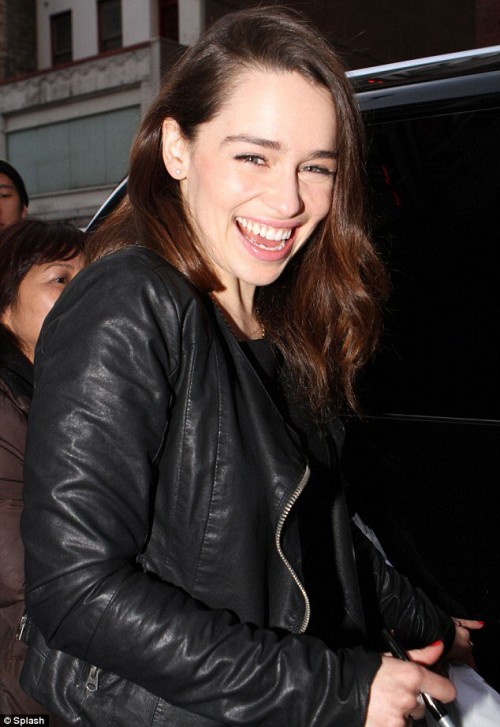 Emilia-Clarke-32652.jpg
